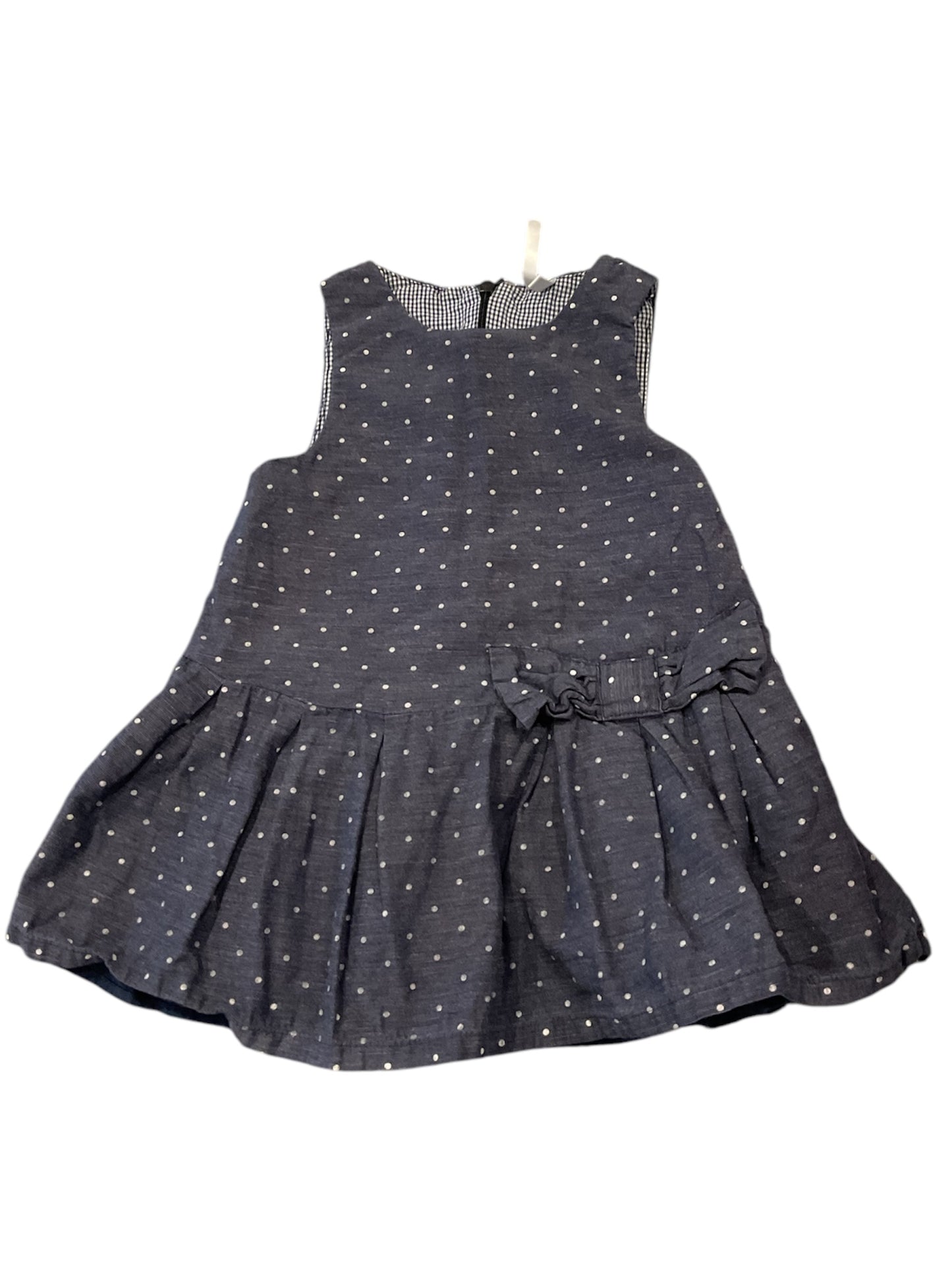 Robe sans manches. 12 Mois.