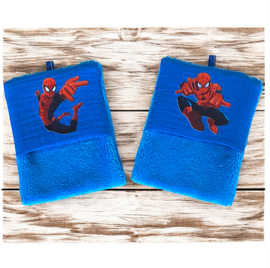 Lot de 2 débarbouillettes héros 1