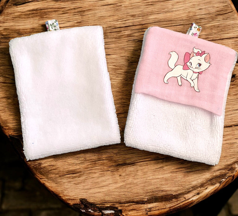 Lot de 2 débarbouillettes. Petit chaton. 1