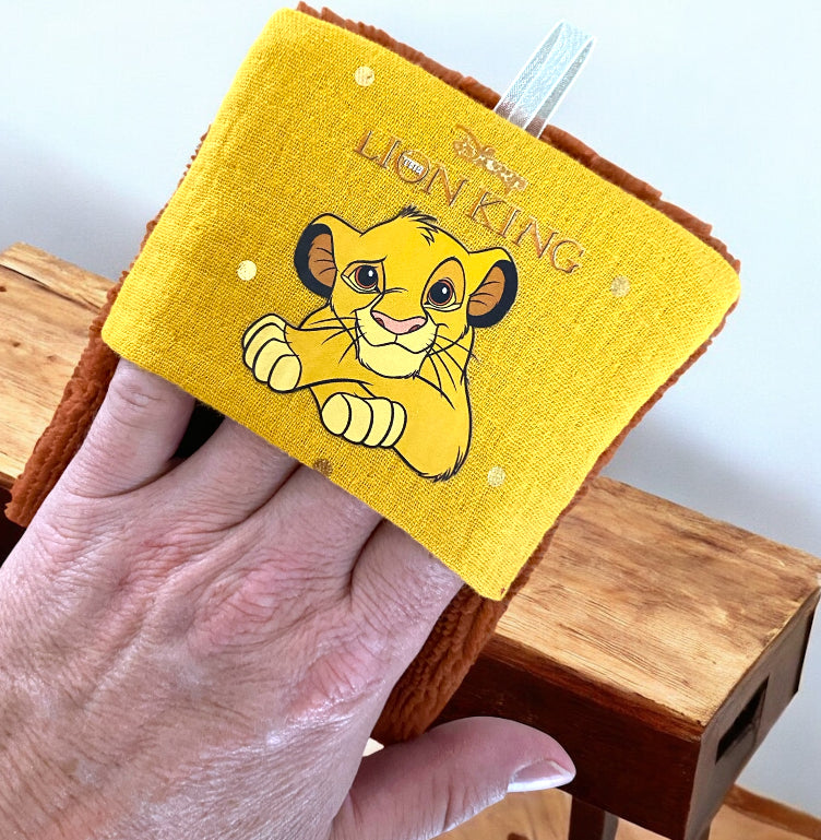 Lot de 2 débarbouillettes Lions 3