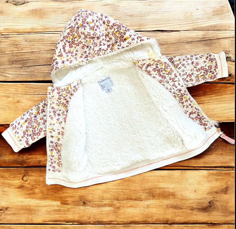 Manteau creeks. 6 Mois.