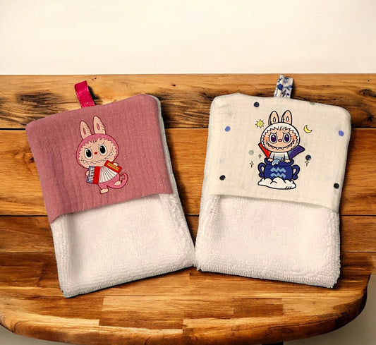 lot de 2 débarbouillettes monstres 1