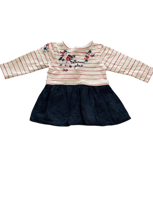 Robes manches longues. Mi-saison. 3 mois.