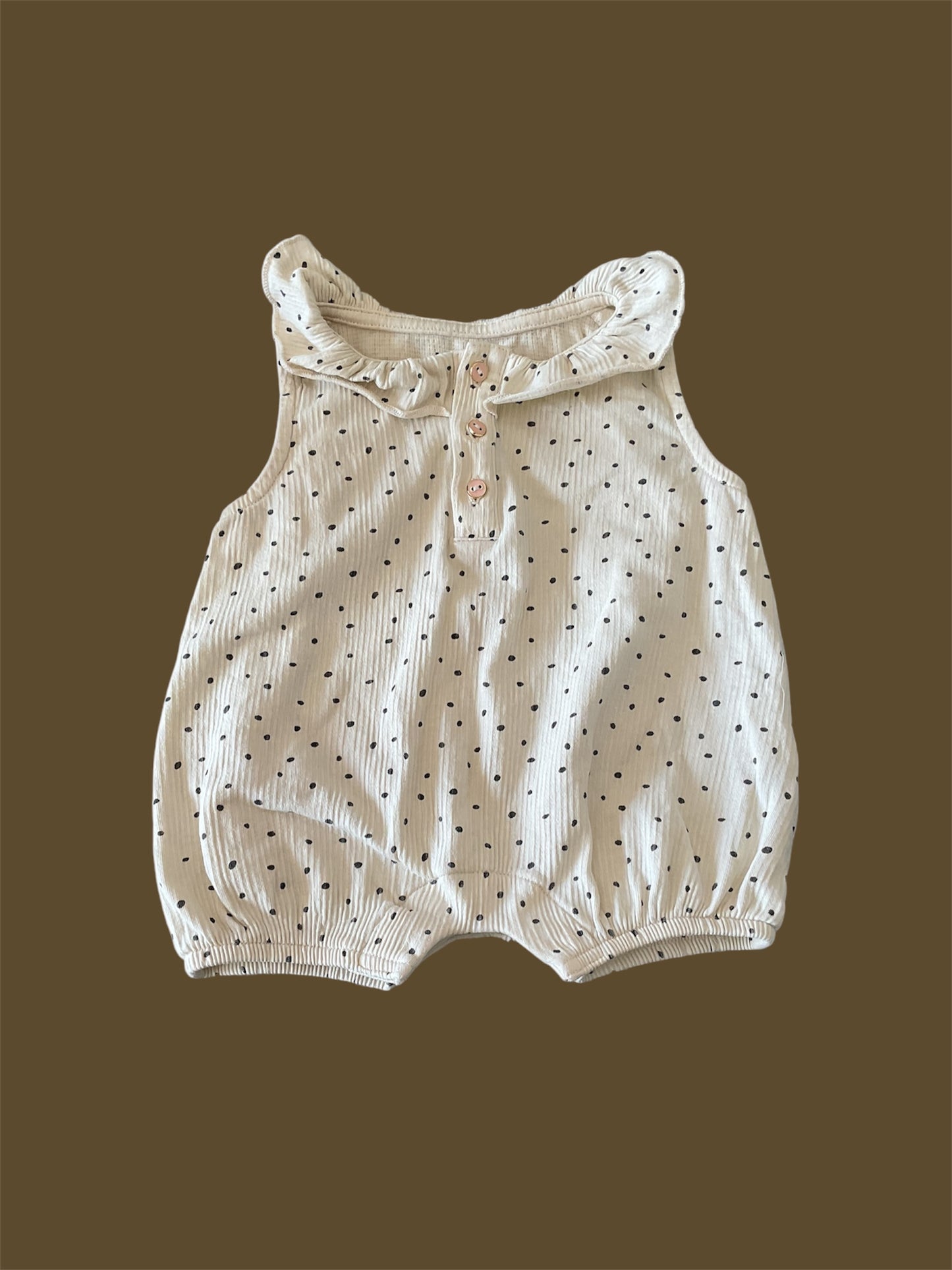 Barboteuse pour bébé fille. 3 mois.