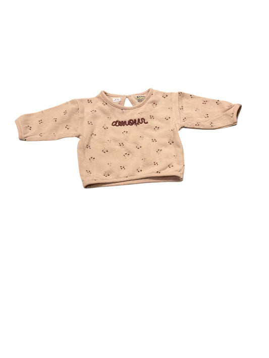 Pull manches longues. 1 mois.